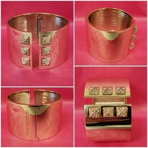 Victoria’s Secret Light Gold Cuff Bracelet